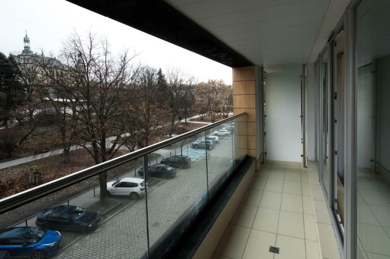 Apartamenty Zlota 15 - Palace View Kielce Esterno foto